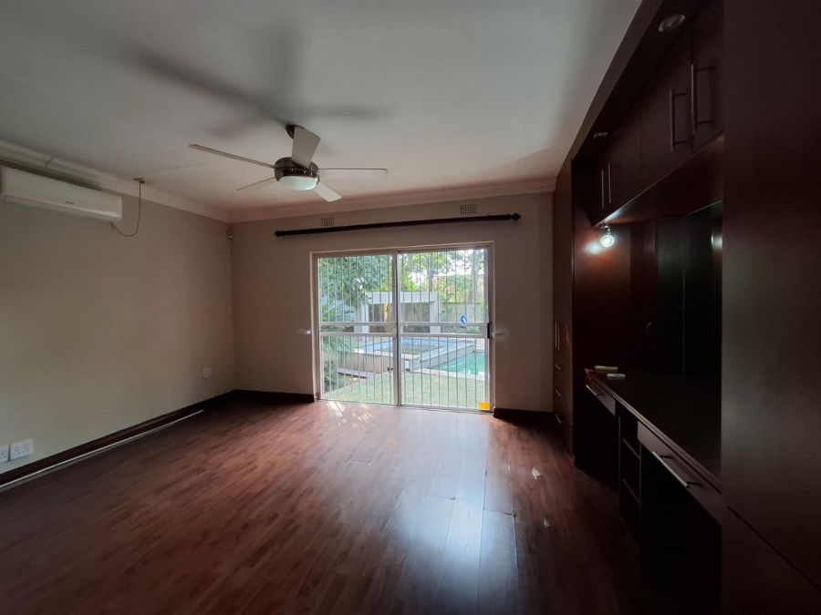 4 Bedroom Property for Sale in Safari Gardens North West